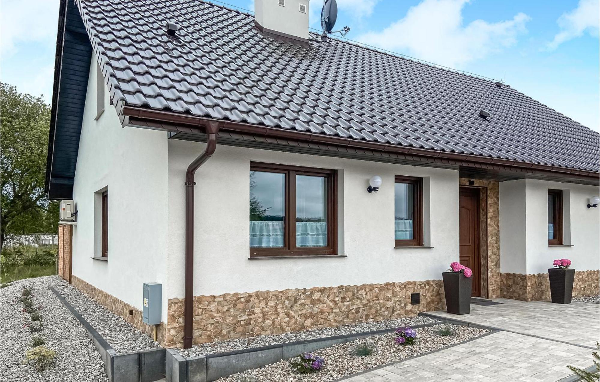 3 Bedroom Nice Home In Wisełka Exteriör bild